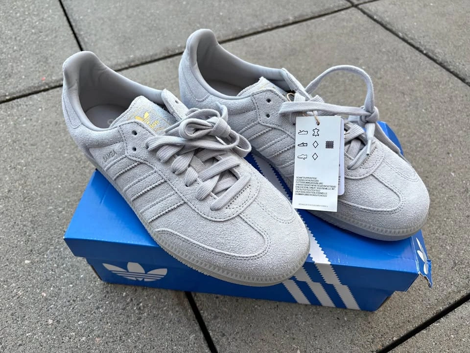 BNIB adidas Samba OG Grey Suede Size US 10