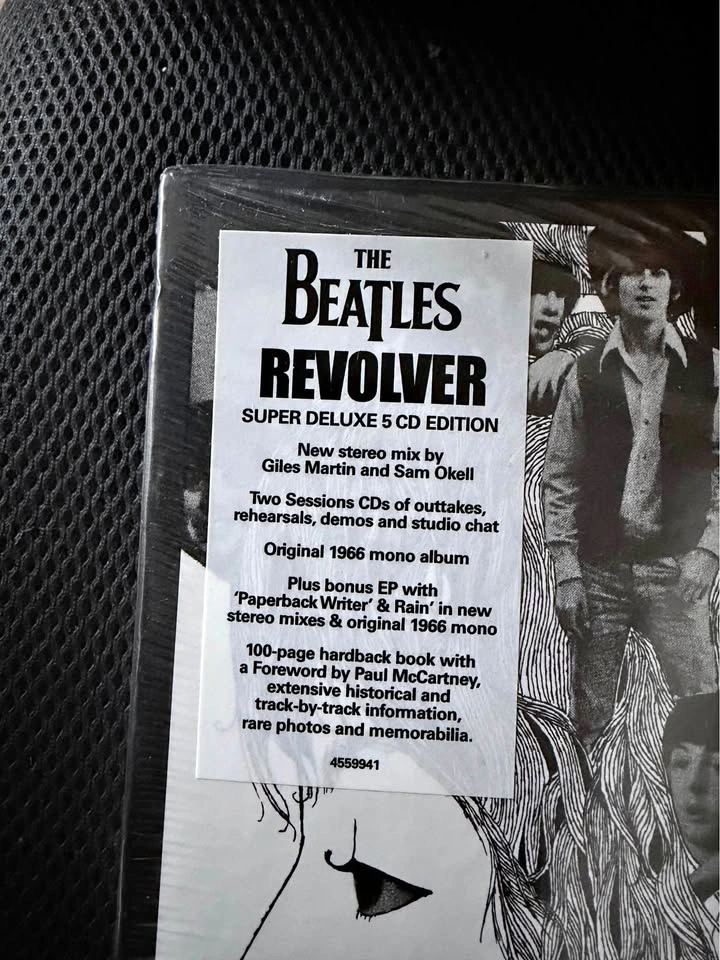 The Beatles Revolver Super Deluxe 5 CD Edition