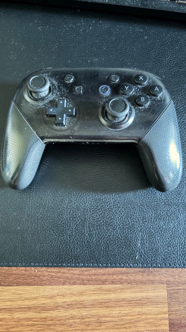 Nintendo Switch 2 Bundle (Includes Pro Controller + 3 Games) - photo 5