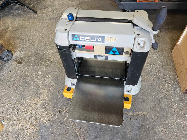 13" Delta Thickness Planer
