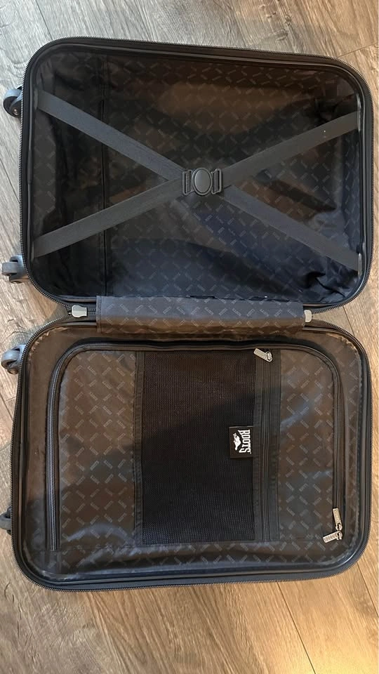Roots Hardside Carry-On Spinner Suitcase - photo 4