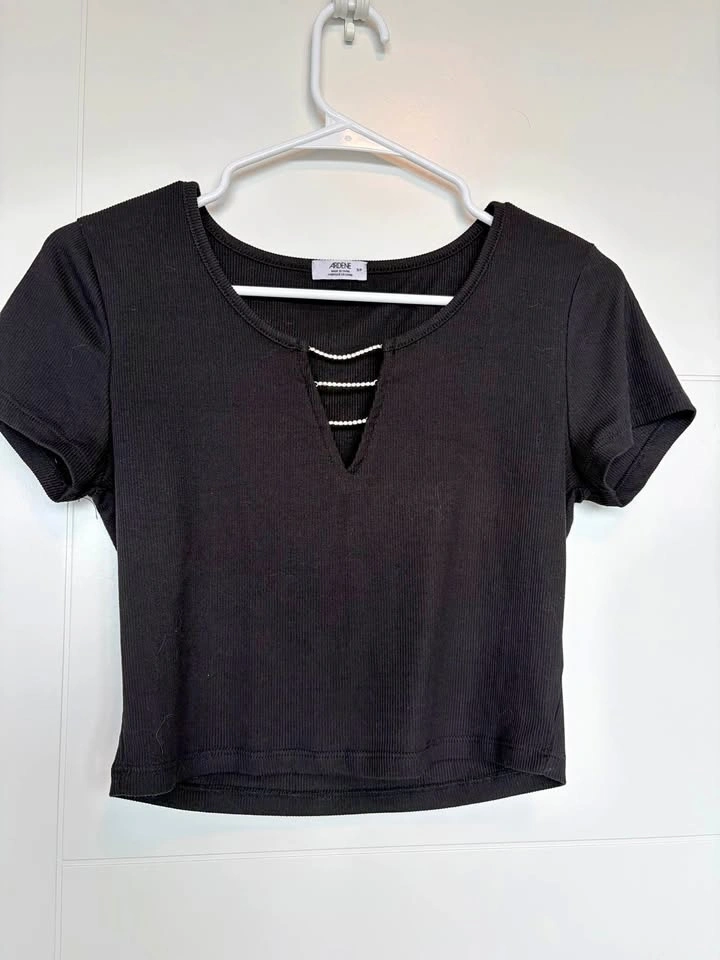 Ardene black going out top with gems
