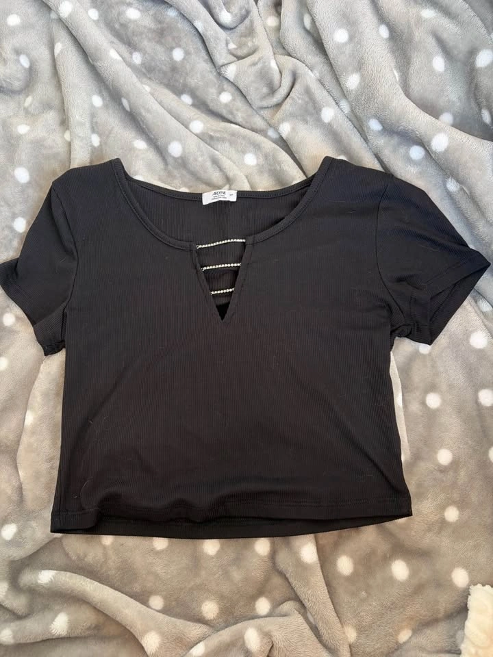 Ardene black going out top with gems - photo 2