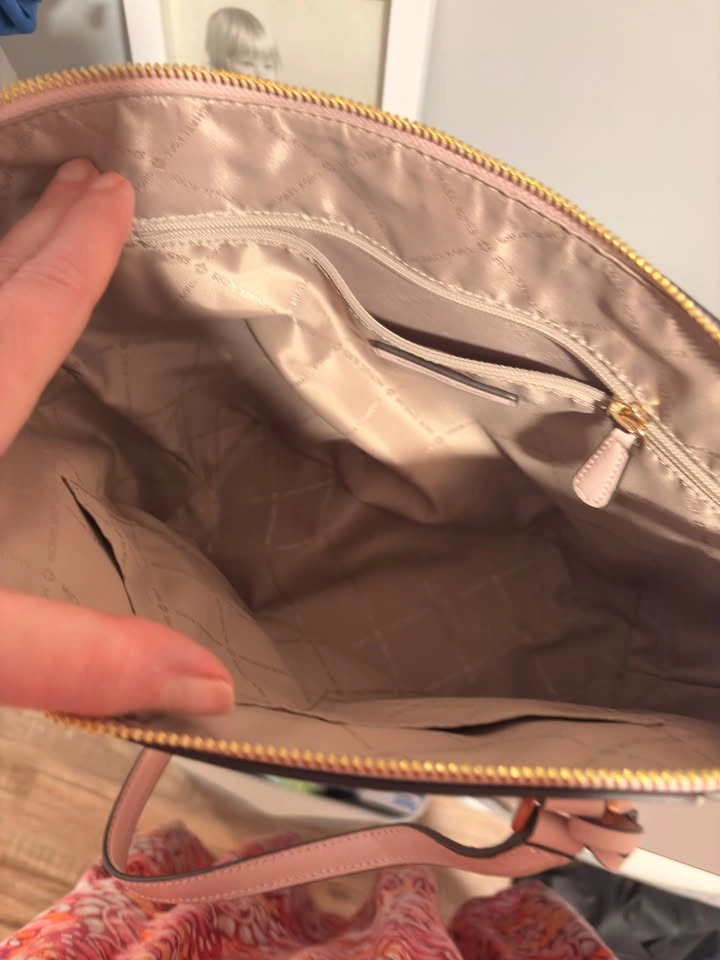 Michael Kors Charlotte leather tote - photo 3