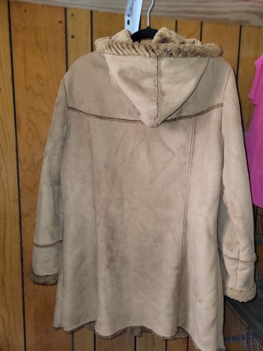 St. John’s Bay Faux Suede And Fur Coat Women’s Large - photo 3