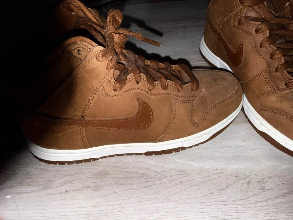 Nike Dunk High Wheat - photo 2
