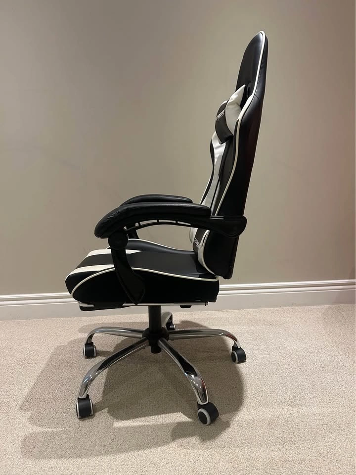 GTRacing Gaming Chair with Footrest & Massage Lumbar Support - photo 2