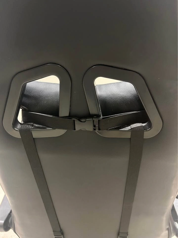 GTRacing Gaming Chair with Footrest & Massage Lumbar Support - photo 4