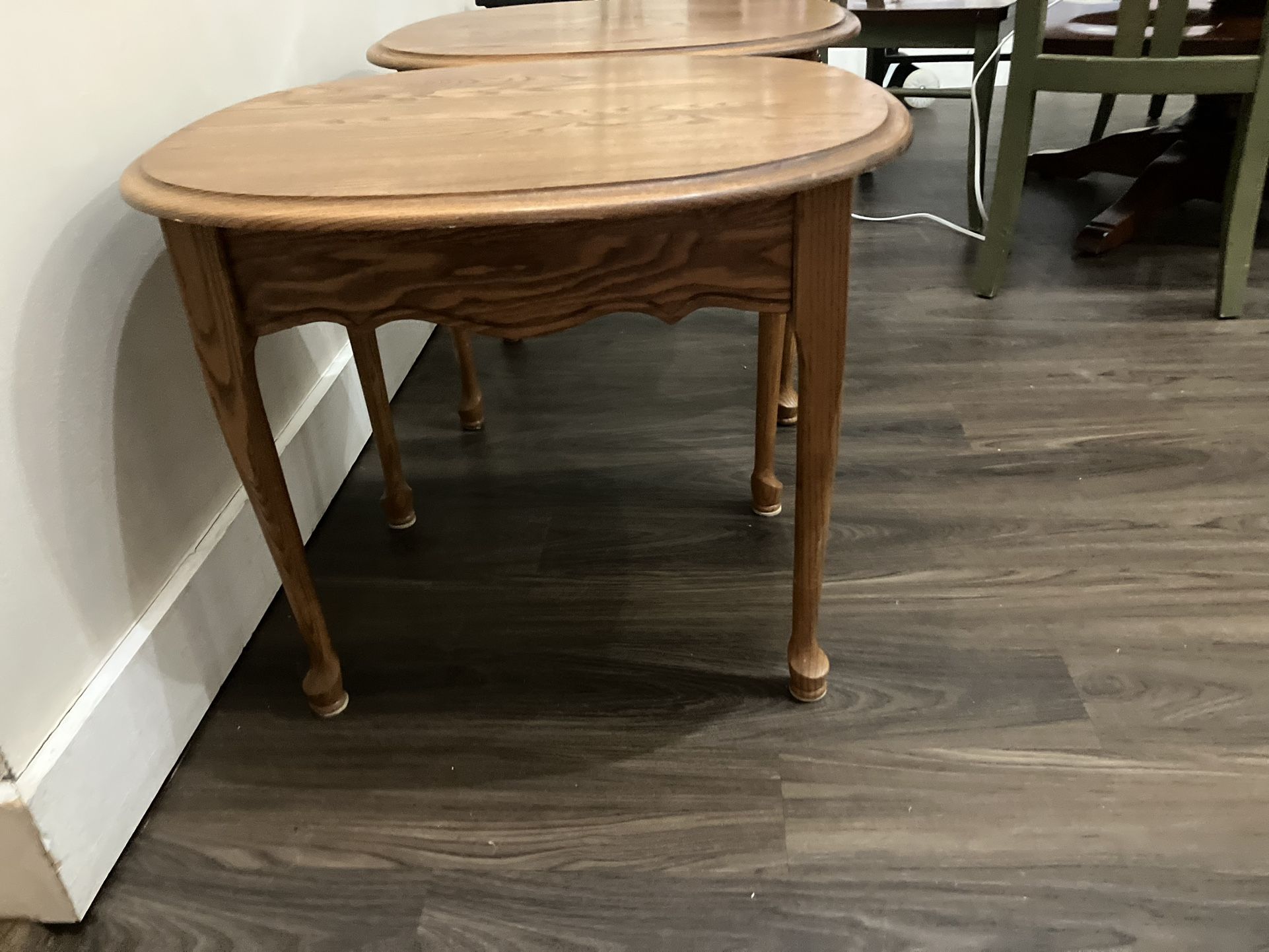 Vintage Solid Oak End Tables – Matching Pair – Queen Anne Style - photo 5