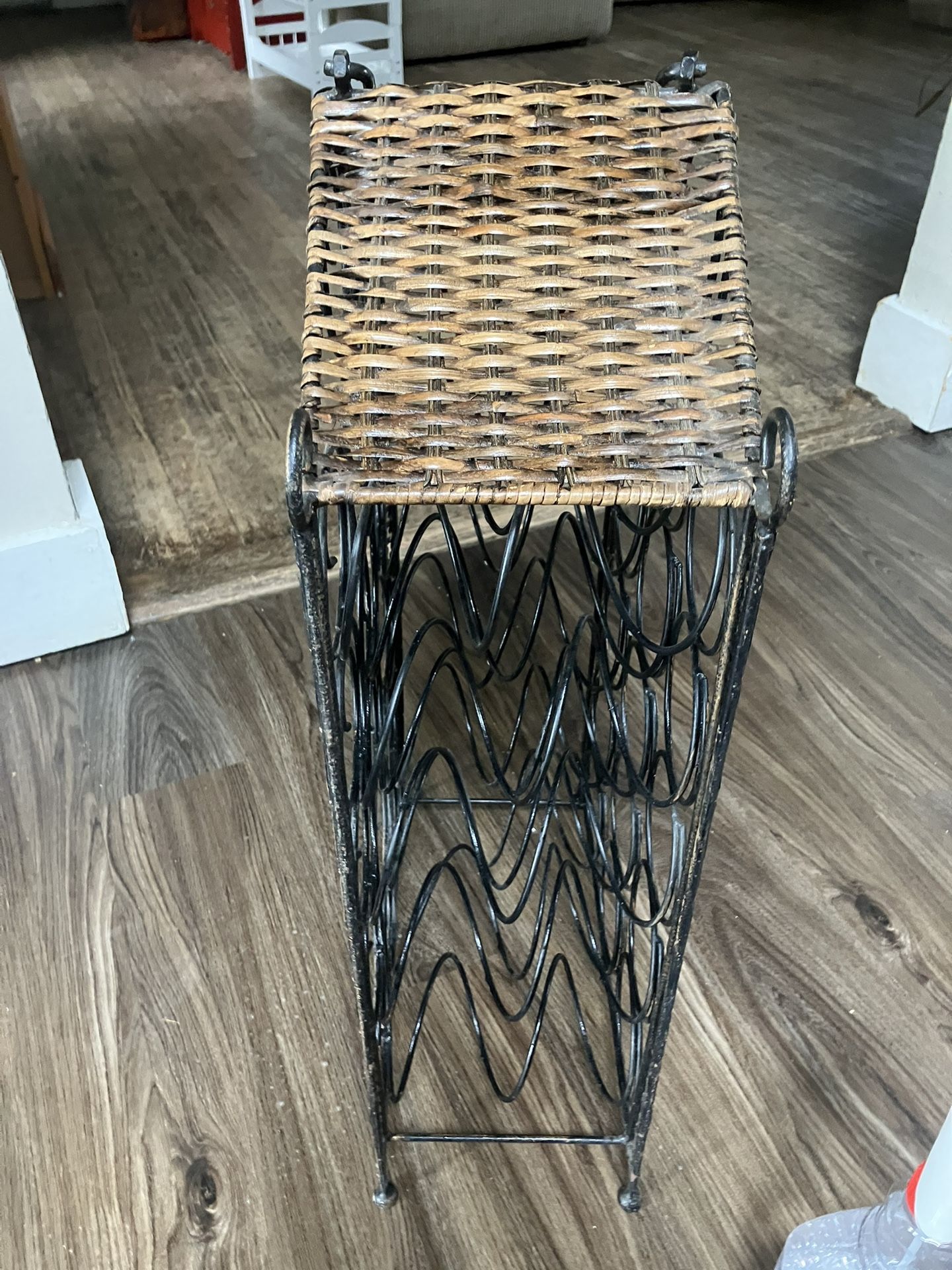 Vintage Metal & Wicker Wine Rack – Holds 20 Bottles - photo 3