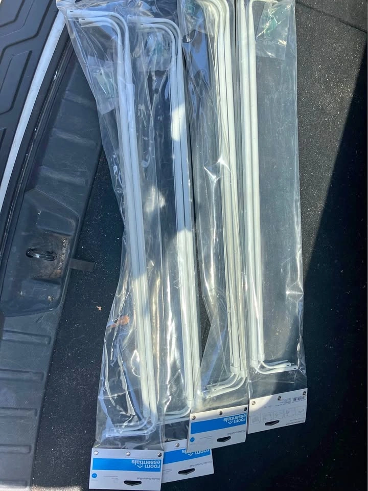 4 New Room Essentials Double Curtain Rods – 28”–48”