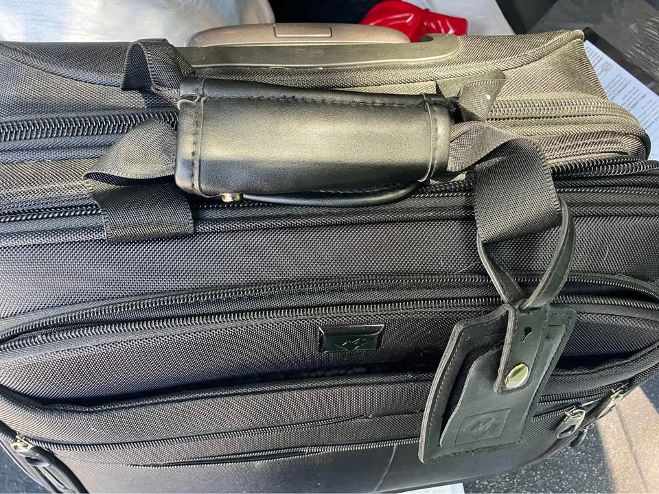 McKlein Rolling Laptop Briefcase Mobile Office Case - photo 2