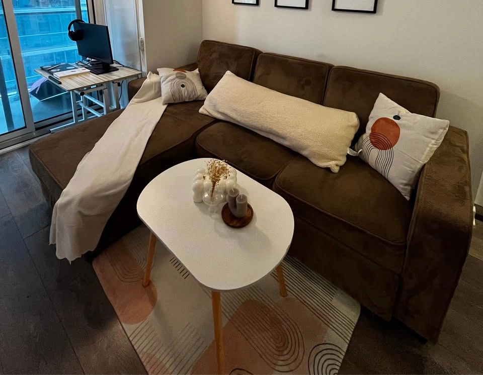 Brown Sectional Sofa + pull out bed - photo 2