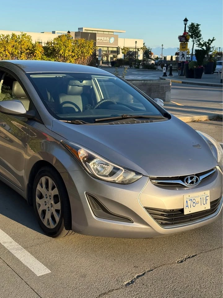 2015 Hyundai Elantra - photo 5