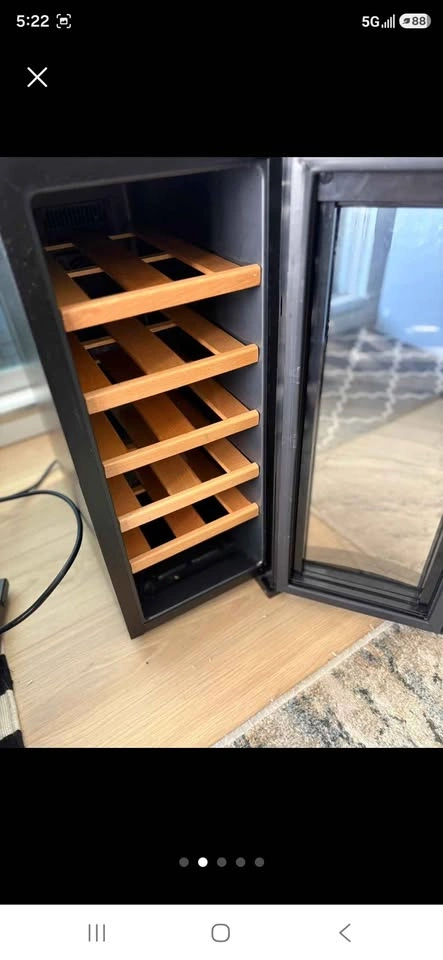 Koolatron 12-Bottle Wine Cooler / Wine Fridge (33L) - photo 4