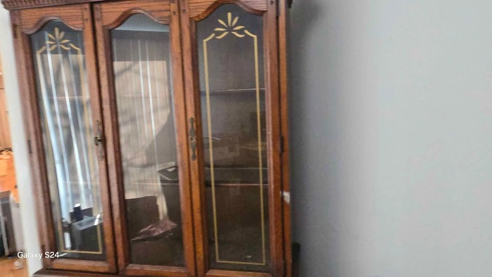 DIY China Cabinet - photo 4