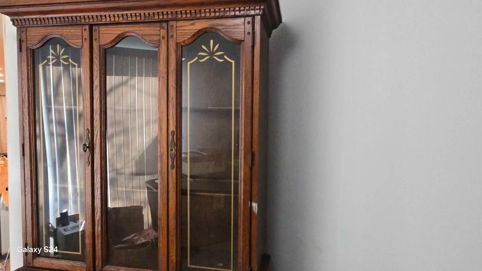 DIY China Cabinet - photo 5