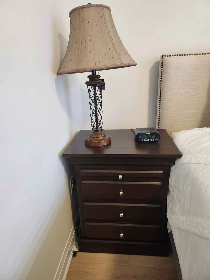 Dark Wood Bedroom Set - Dresser with Mirror and Two Nightstands - photo 4