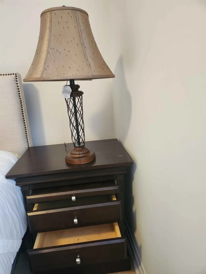 Dark Wood Bedroom Set - Dresser with Mirror and Two Nightstands - photo 5