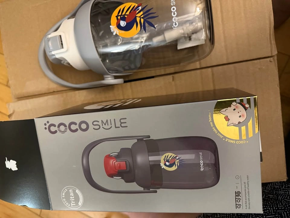 Brand new coco smile water bottle- parrot - photo 2