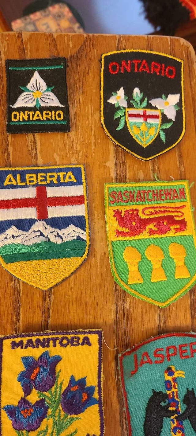 Collection of Vintage Canadian Travel Patches - photo 2