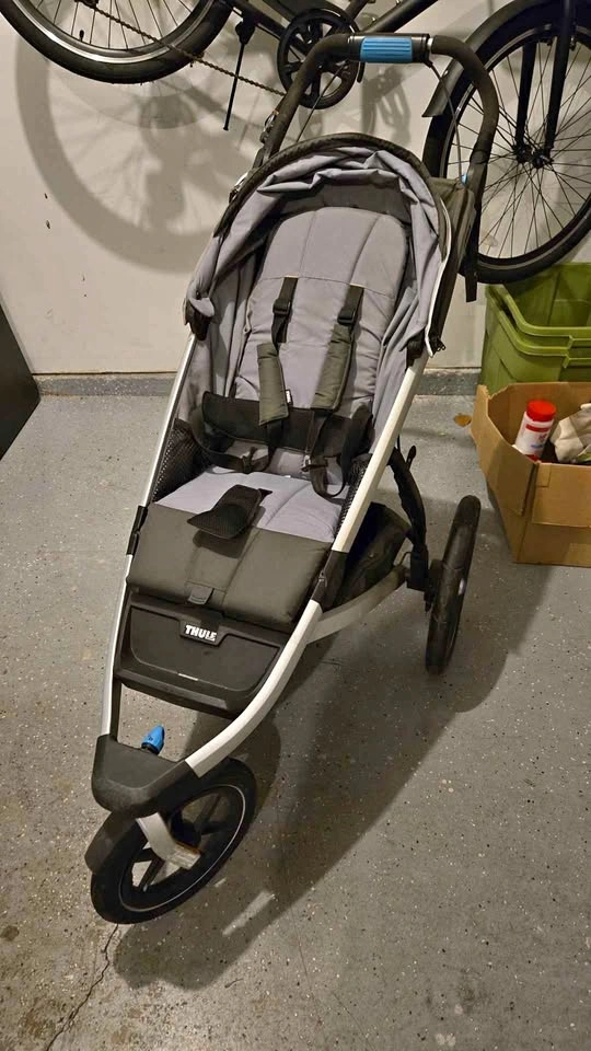 Thule Urban Glide 2 Jogging Stroller