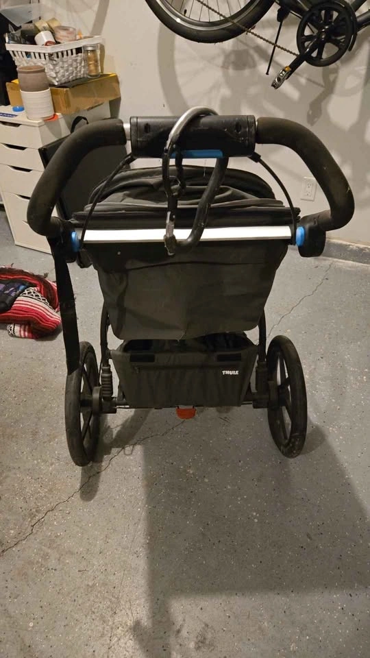 Thule Urban Glide 2 Jogging Stroller - photo 3
