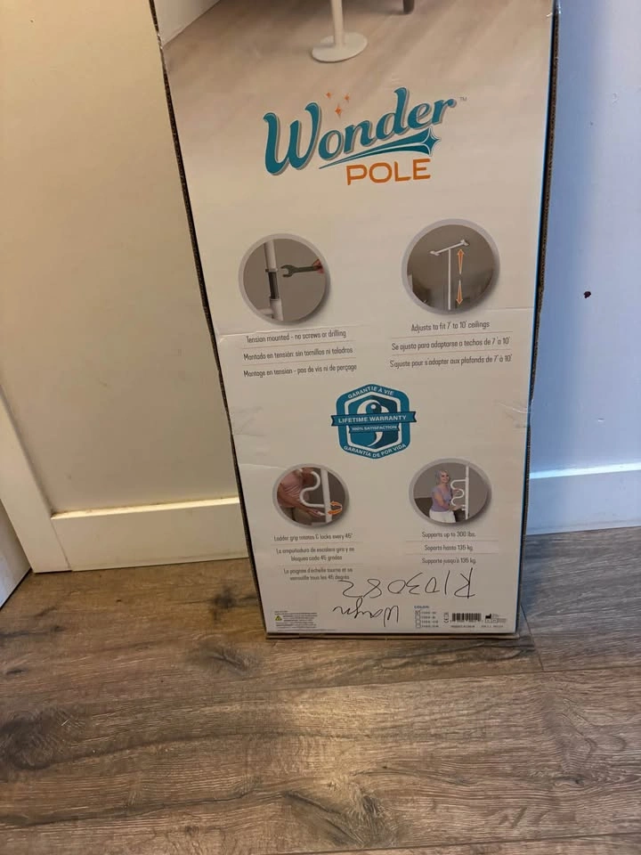 Brand new in box Wonder Pole. Never opened - photo 3