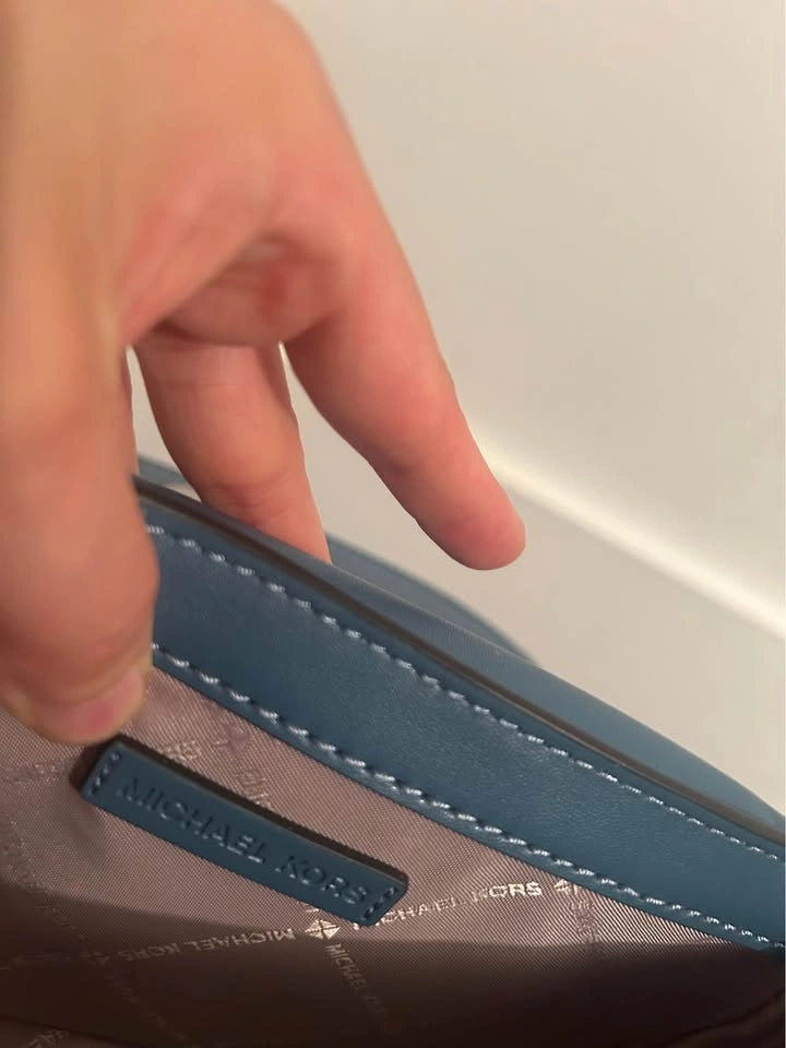Michael Kors Teal Leather Shoulder Bag - photo 3