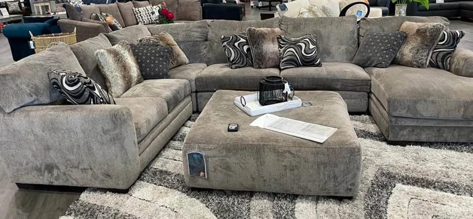 U shape Sofa grey BOB furniture was 2500$ - photo 2