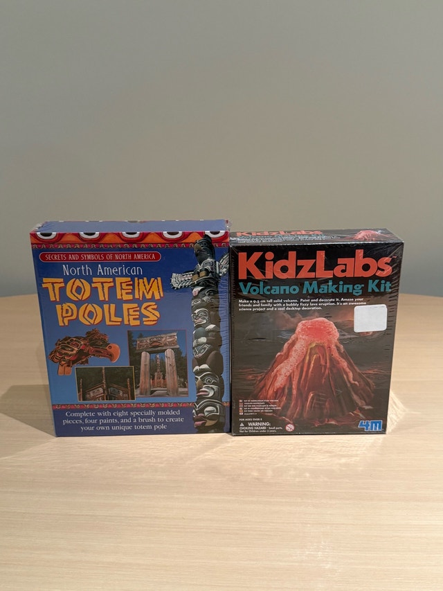 4M North American Totem Poles and KidzLabs Volcano Kit