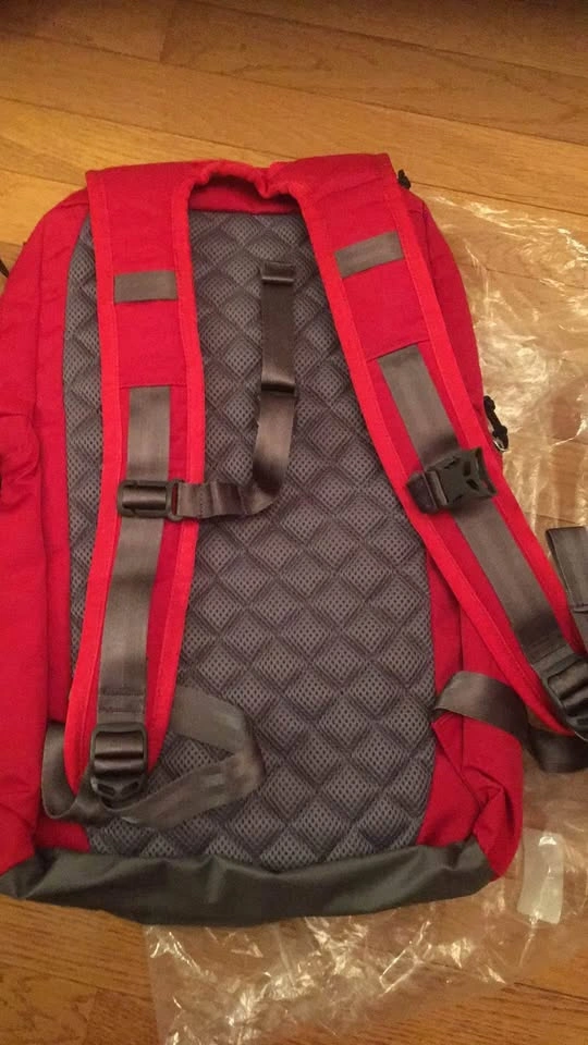 Brand New Merrell Fire Red Top Bag - photo 2