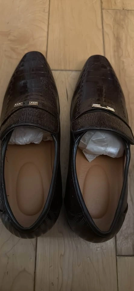 Size 7 to 7.5 Men’s dress shoes - photo 2