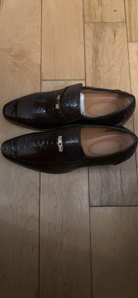 Size 7 to 7.5 Men’s dress shoes - photo 3