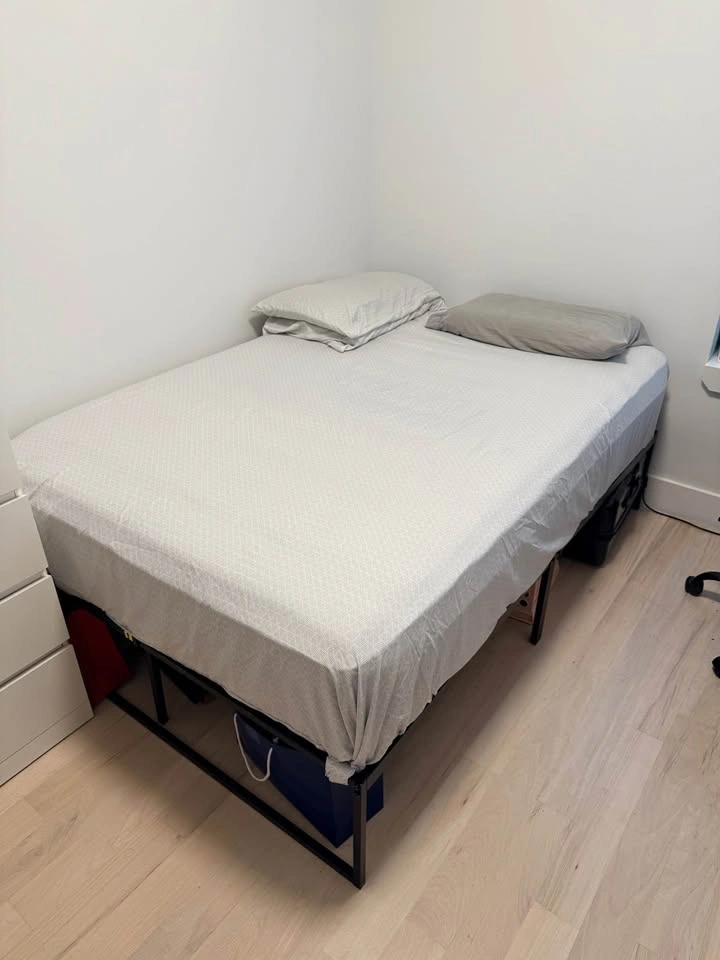 Hybrid Mattress with Bed Frame Full Size