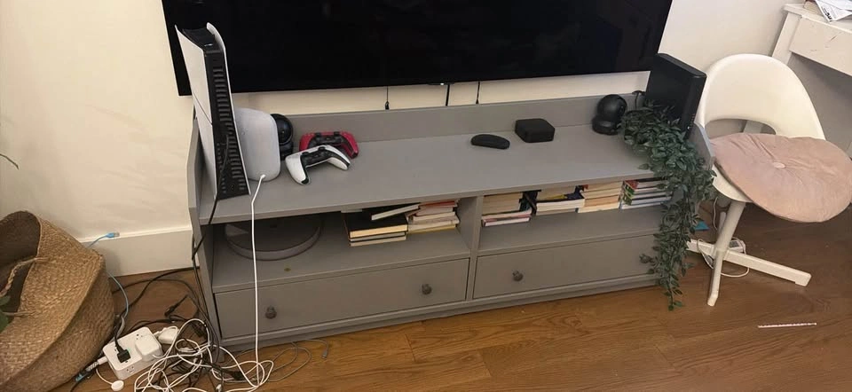 IKEA HAUGA TV Unit - photo 3