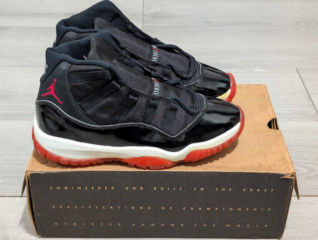 DS OG Air Jordan Bred 11 - Size 8
