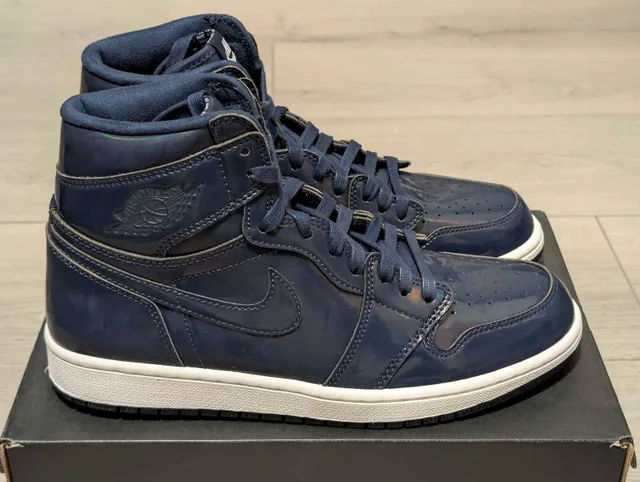Air Jordan x Dover Street Market 1 Retro High OG - Size 9 thumbnail
