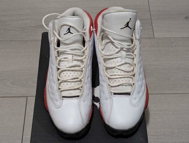 *USED* Air Jordan "Cherry" 13 - Size 9.5 - photo 2
