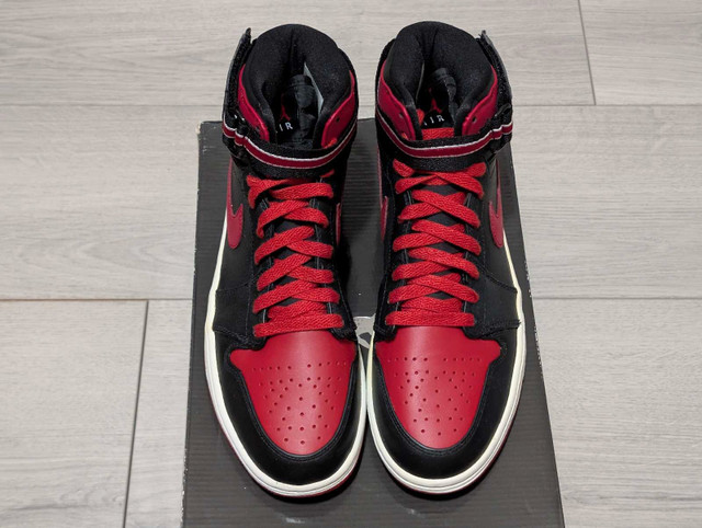 DS Air Jordan "Bred" 1 High Strap - Size 9 (2008) - photo 2