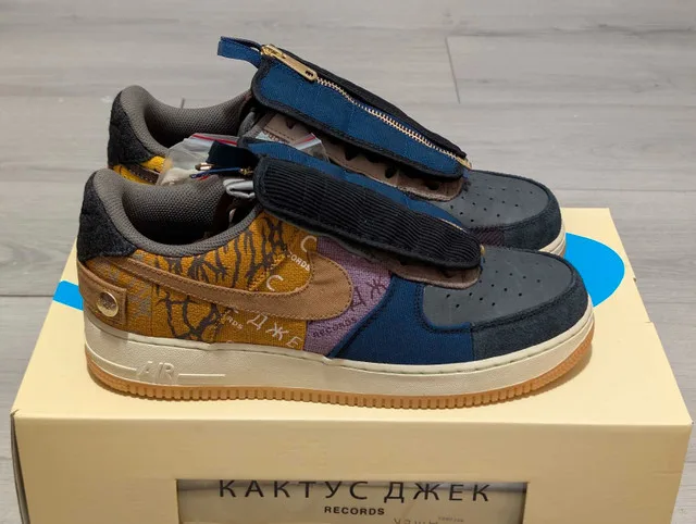 DS Nike x Travis Scott AF1 Low - Size 10.5 thumbnail
