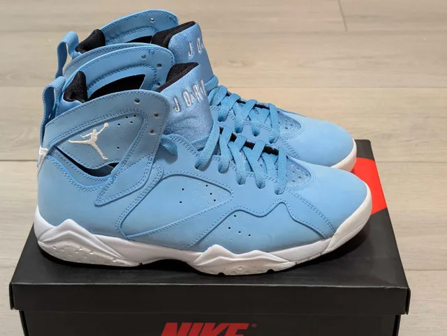 DS Jordan Pantone 7 - Size 8.5 thumbnail