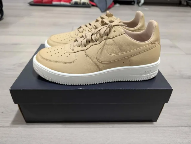 DS Nike "Mushroom" Air Force 1 Ultraforce LTHR - Size 10 image indicator(4)