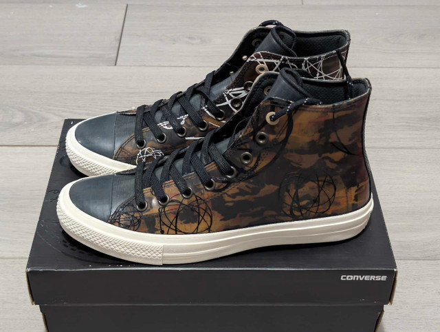 DS Converse x Futura Chuck Taylor Hi - Size 9M/11W - photo 3