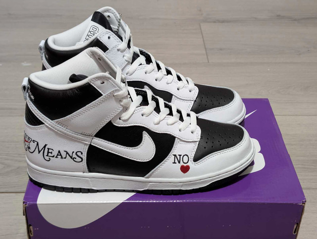 DS Nike x Supreme By Any Means SB Dunk High - Size 9