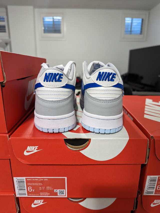 DS Nike "Ivory Hyper Royal" Dunk Low - Size 6Y - photo 4