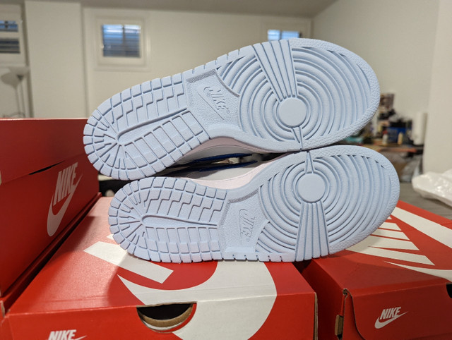 DS Nike "Ivory Hyper Royal" Dunk Low - Size 6Y - photo 5