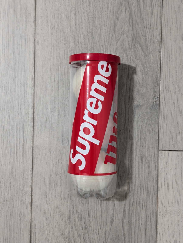 Supreme x Wilson Tennis Balls