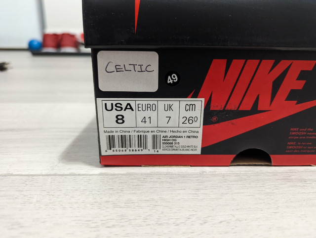 NDS Air Jordan "Celtic" 1 Retro High OG - Size 8 - photo 2