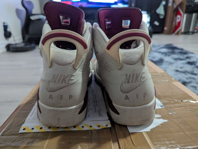 Jordan "Maroon" 6 - Size 9.5 - photo 4